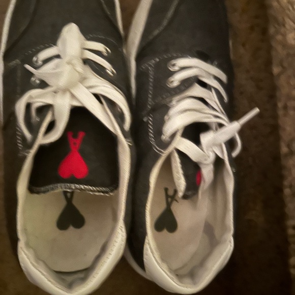 Authentic Ami sneakers - Picture 2 of 5